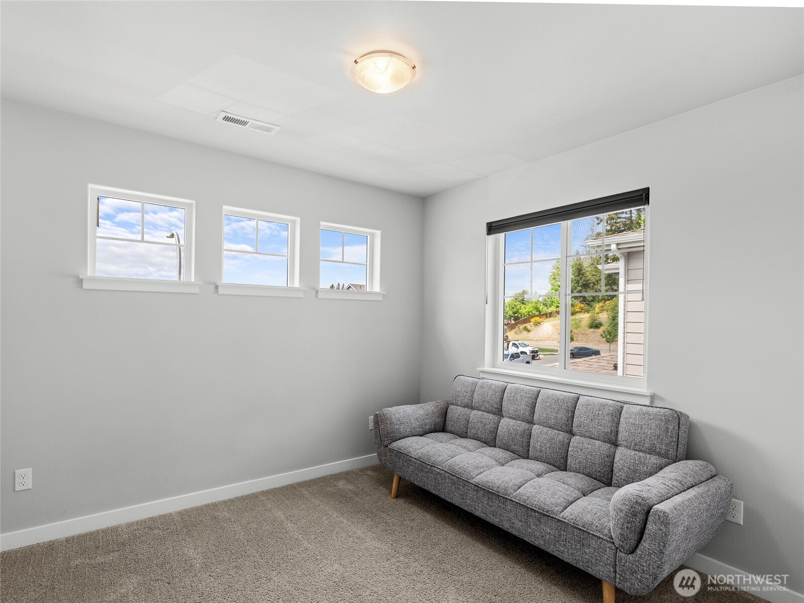 9024 Wyatt Court SE, Tumwater, WA 98501