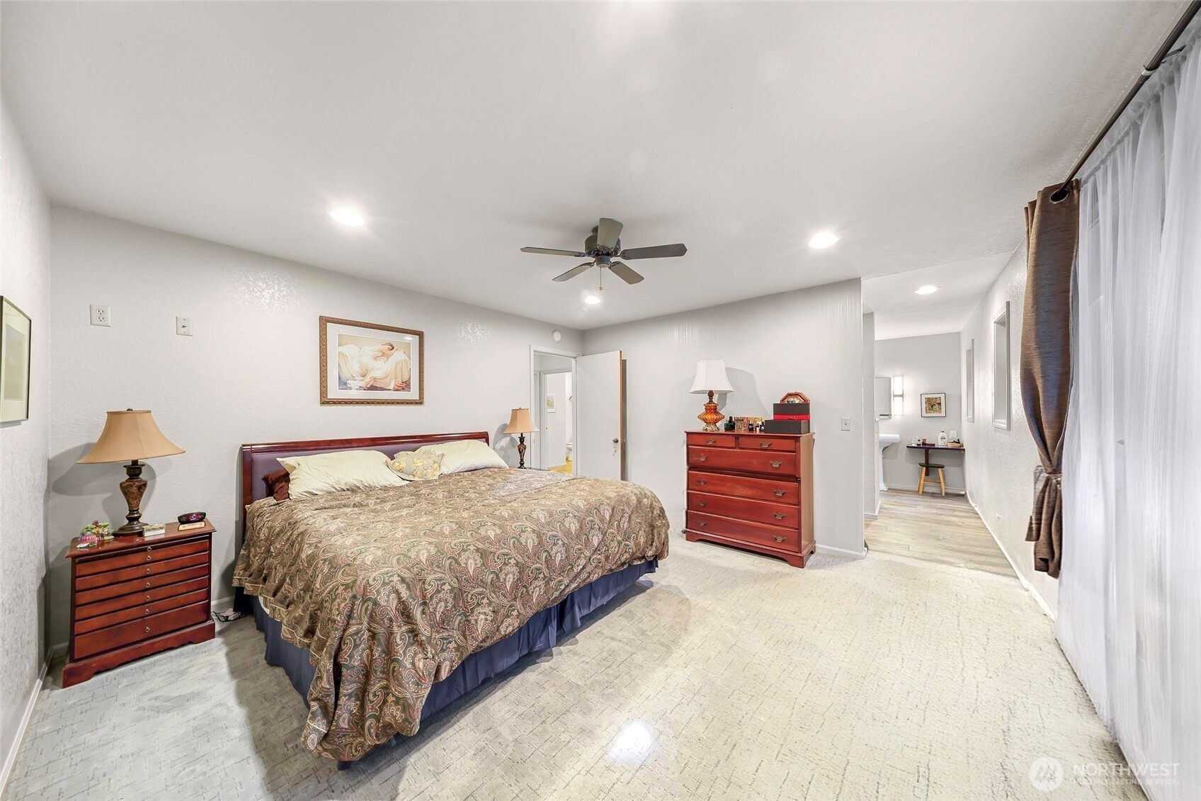 6874 Golf View Drive , Lynden, WA 98264