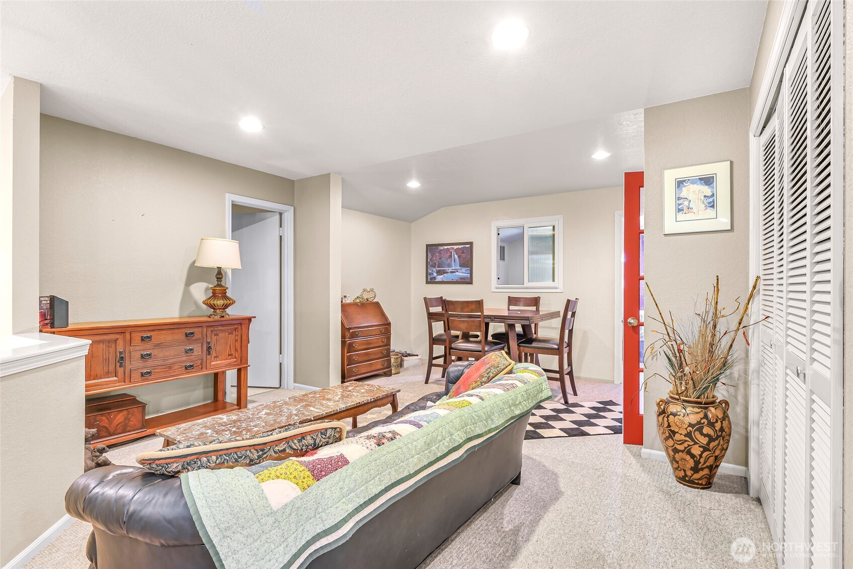 6874 Golf View Drive , Lynden, WA 98264