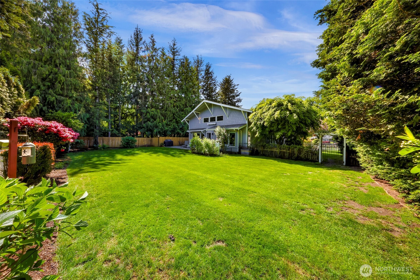 6874 Golf View Drive , Lynden, WA 98264