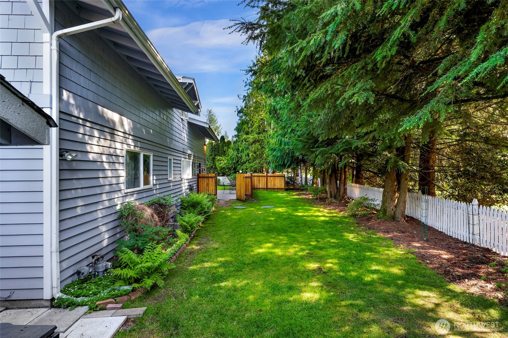 6874 Golf View Drive , Lynden, WA 98264