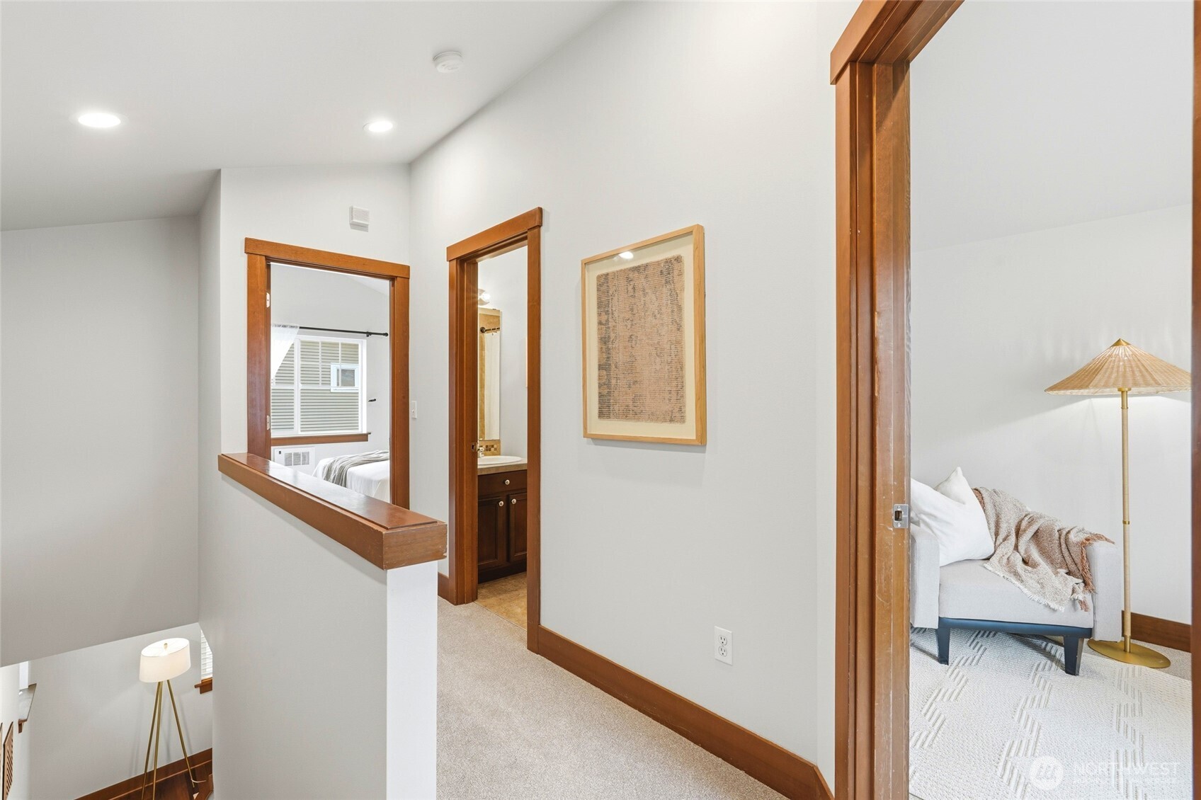 725 N 95th Street #B, Seattle, WA 98103