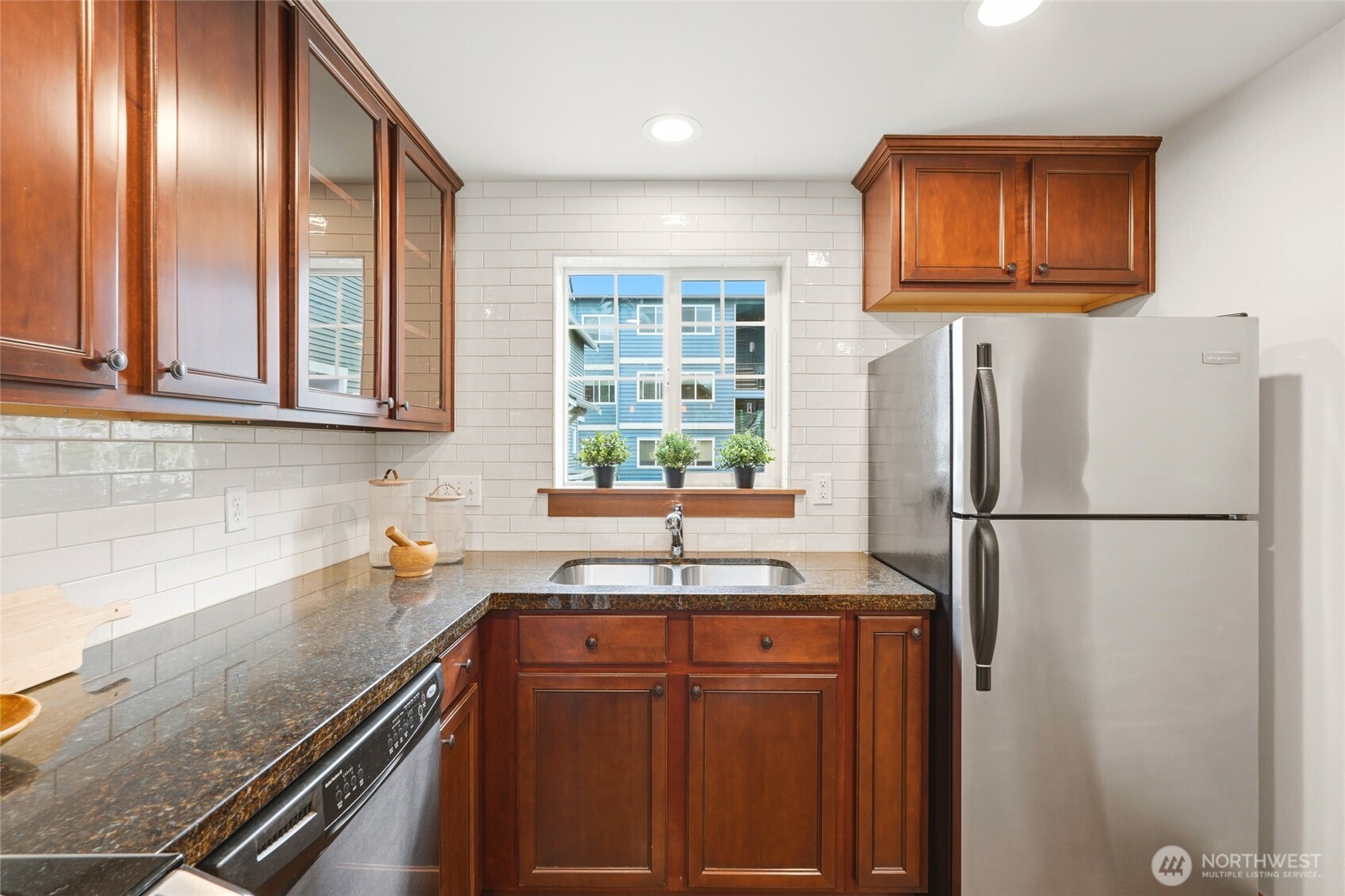 725 N 95th Street #B, Seattle, WA 98103