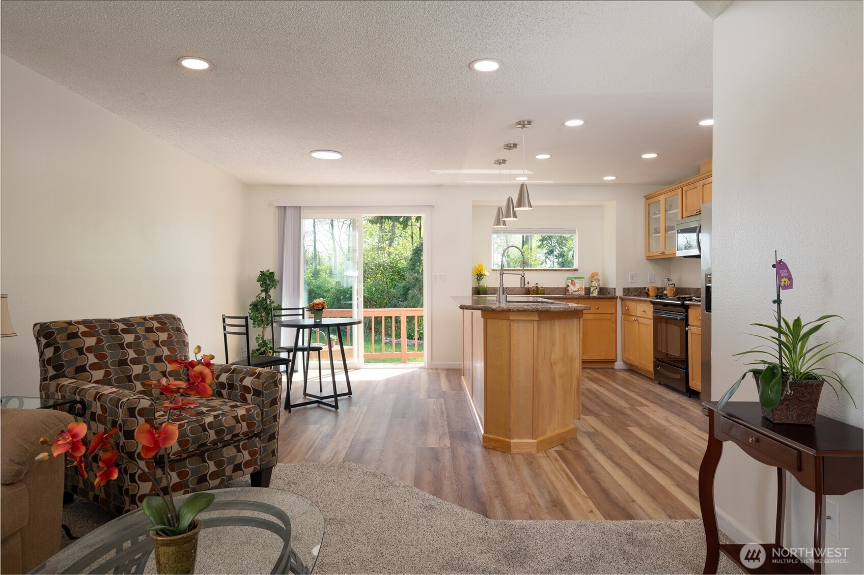 33717 40th Court SW, Federal Way, WA 98023
