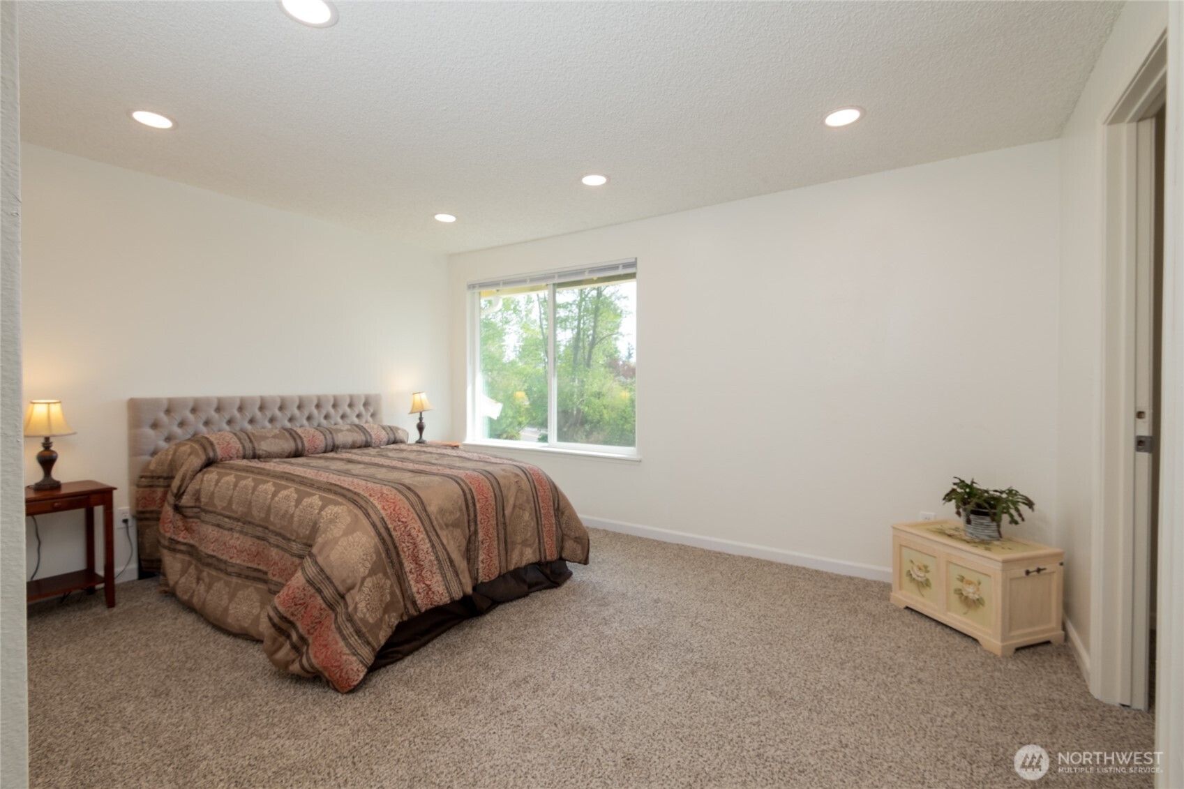 33717 40th Court SW, Federal Way, WA 98023