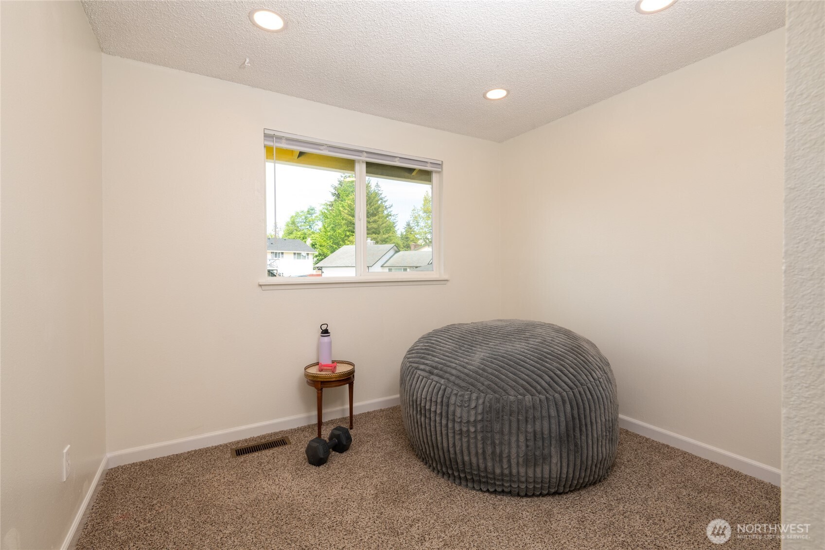 33717 40th Court SW, Federal Way, WA 98023