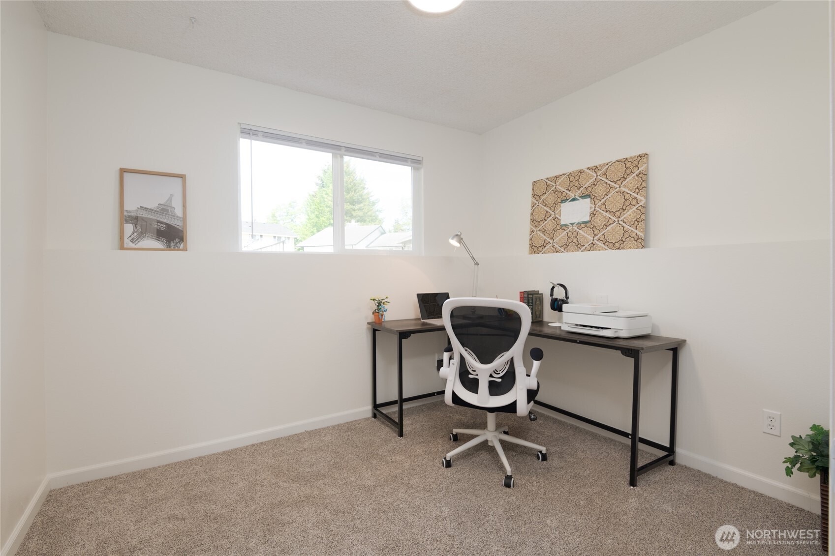33717 40th Court SW, Federal Way, WA 98023