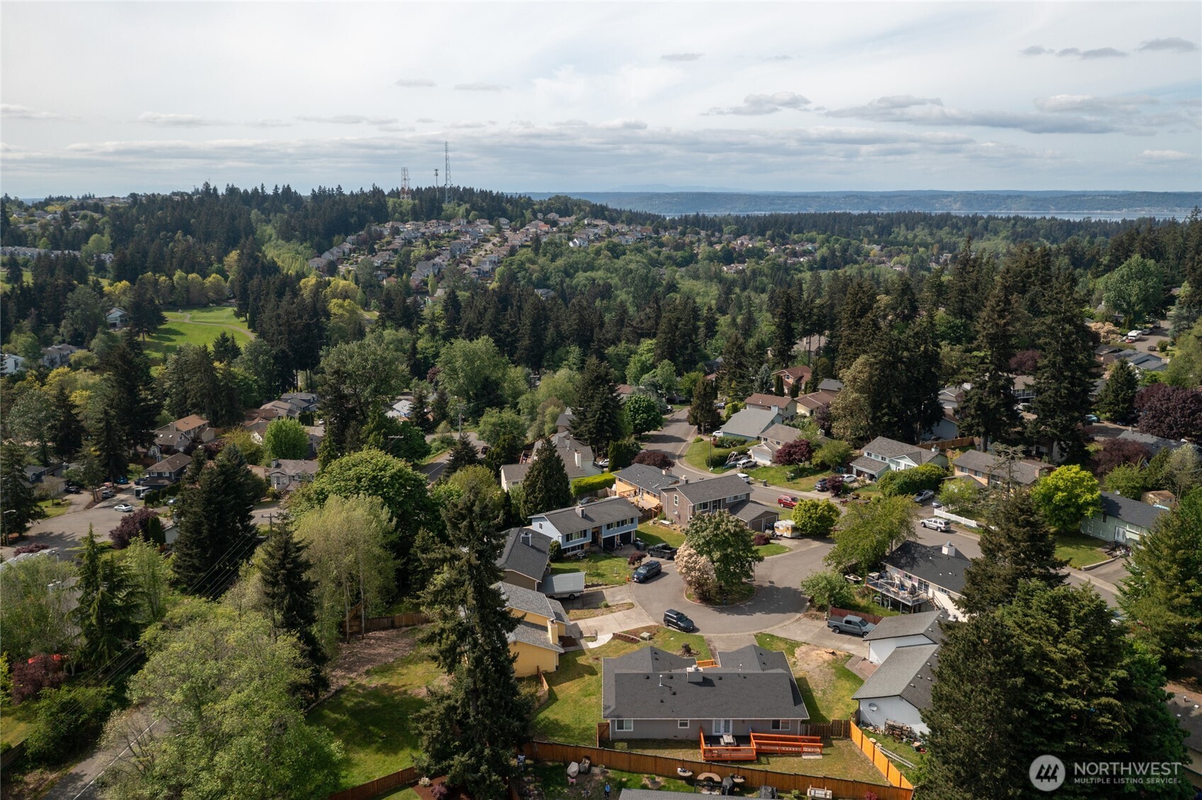 33717 40th Court SW, Federal Way, WA 98023