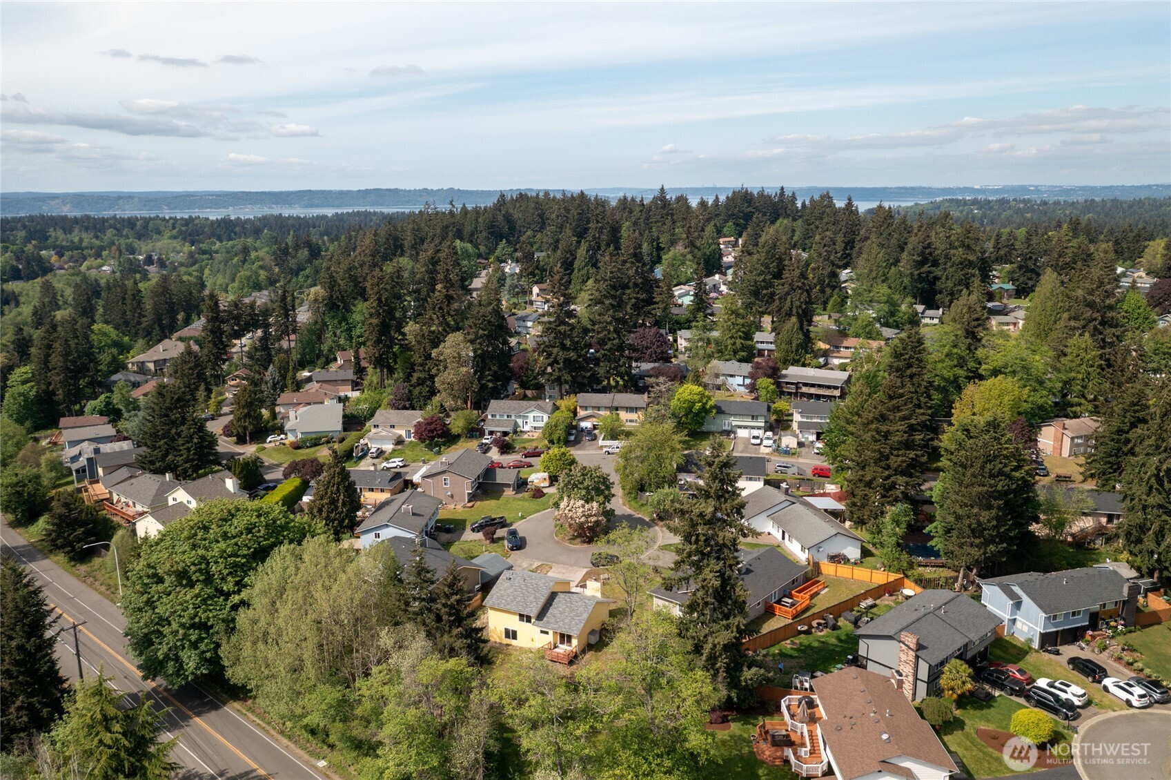33717 40th Court SW, Federal Way, WA 98023