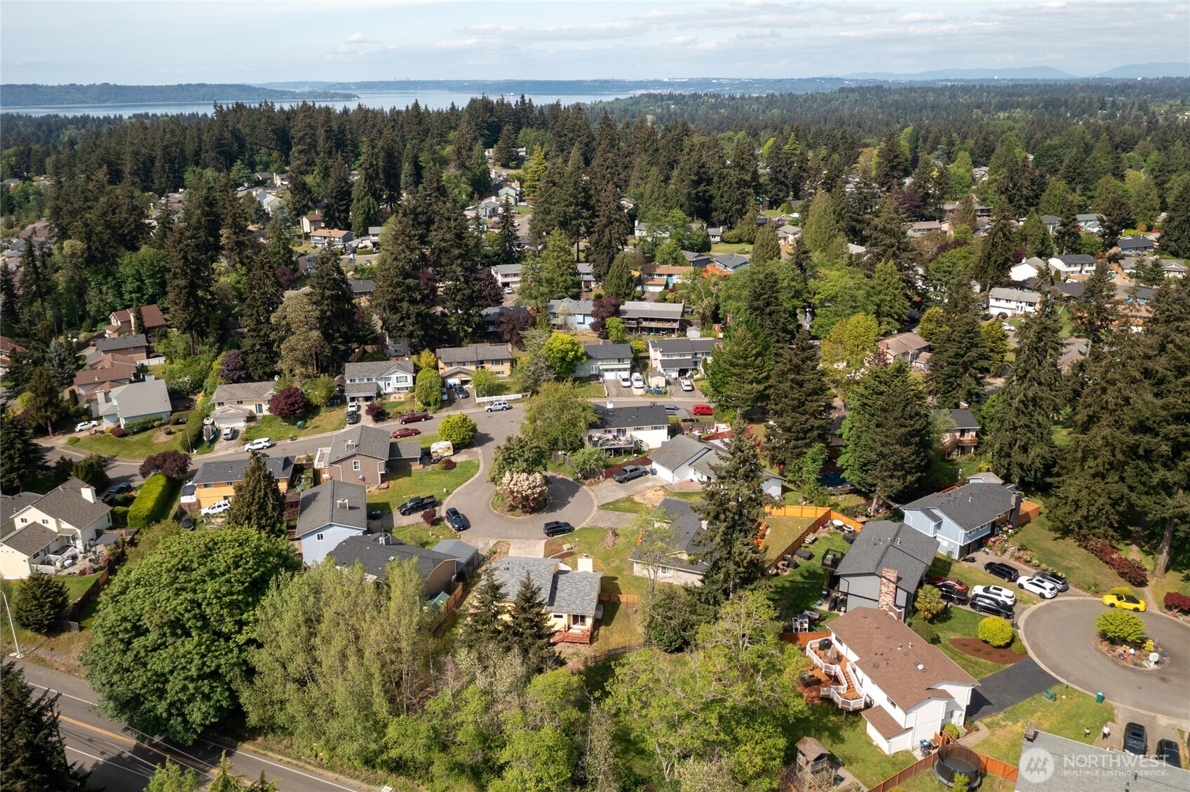 33717 40th Court SW, Federal Way, WA 98023