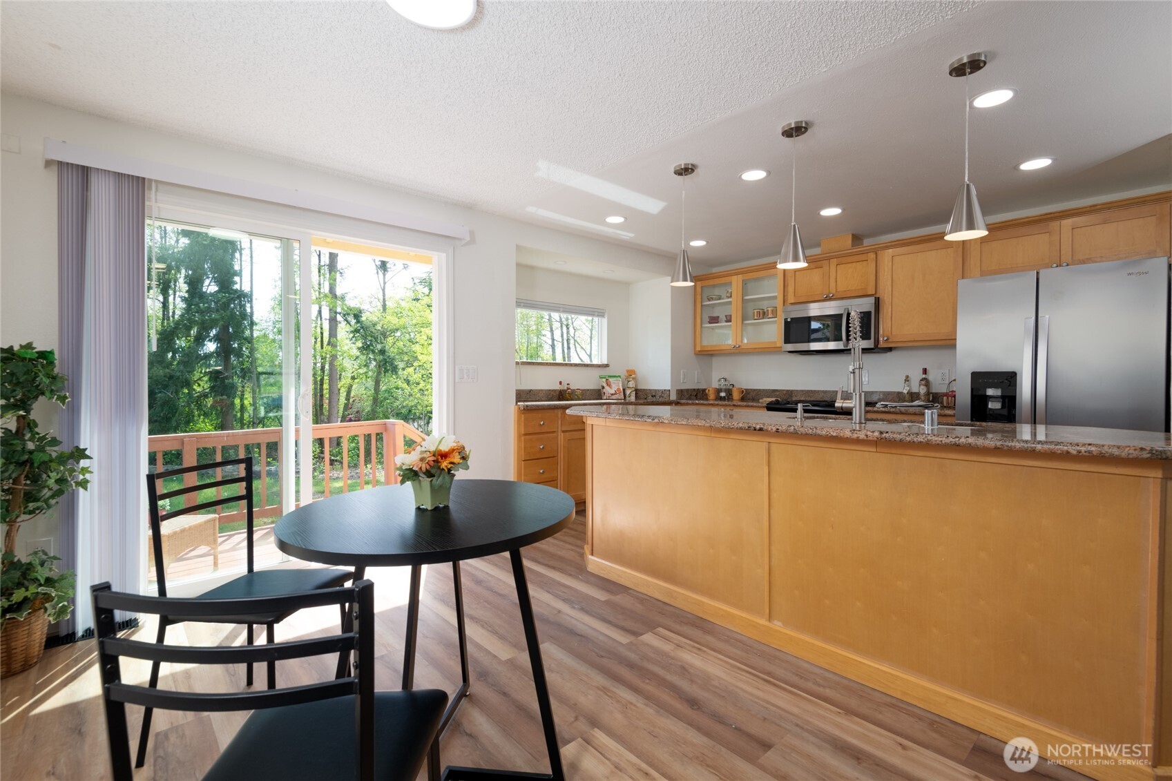 33717 40th Court SW, Federal Way, WA 98023