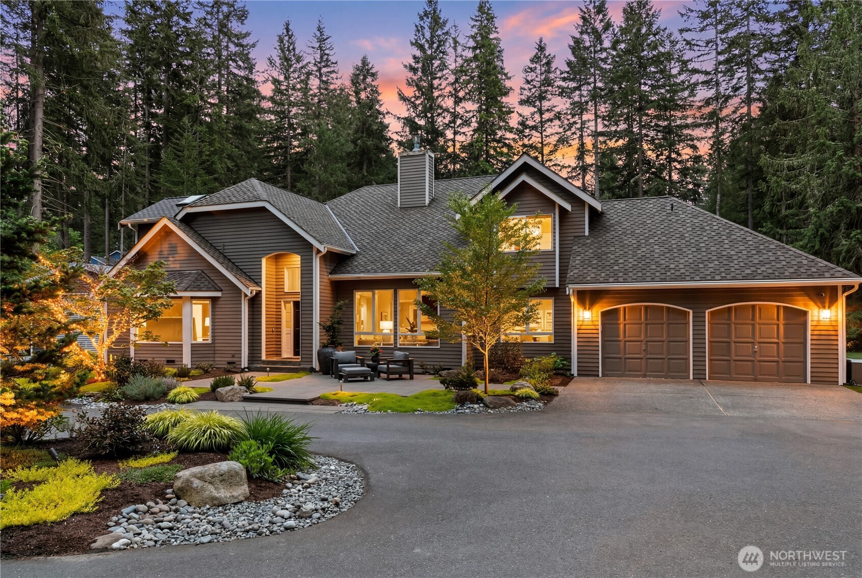 8804 221st Avenue NE, Redmond, WA 98053