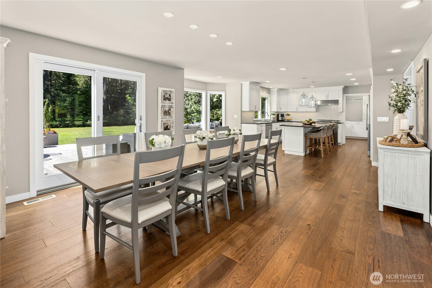 8804 221st Avenue NE, Redmond, WA 98053