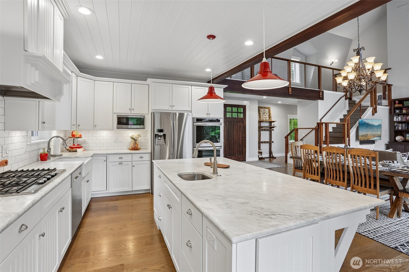 24827 NE 80th Street , Redmond, WA 98053