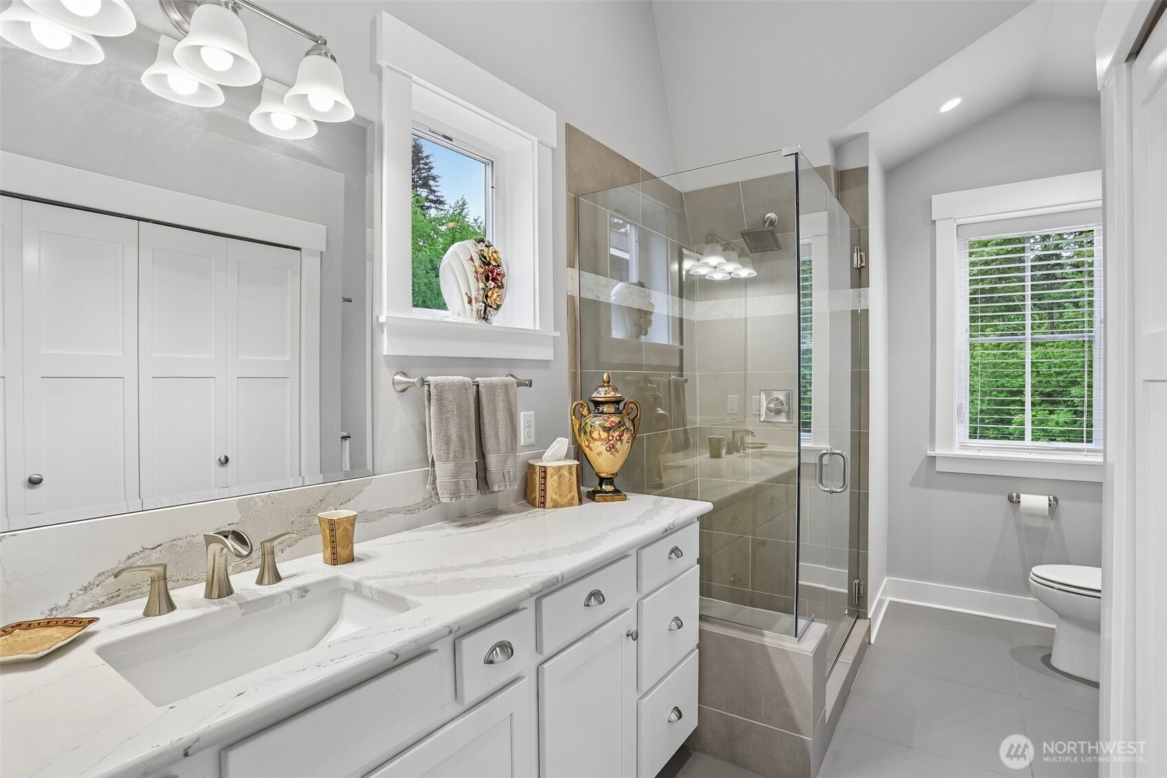 24827 NE 80th Street , Redmond, WA 98053