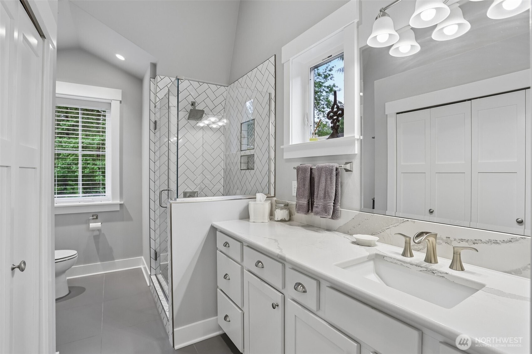 24827 NE 80th Street , Redmond, WA 98053