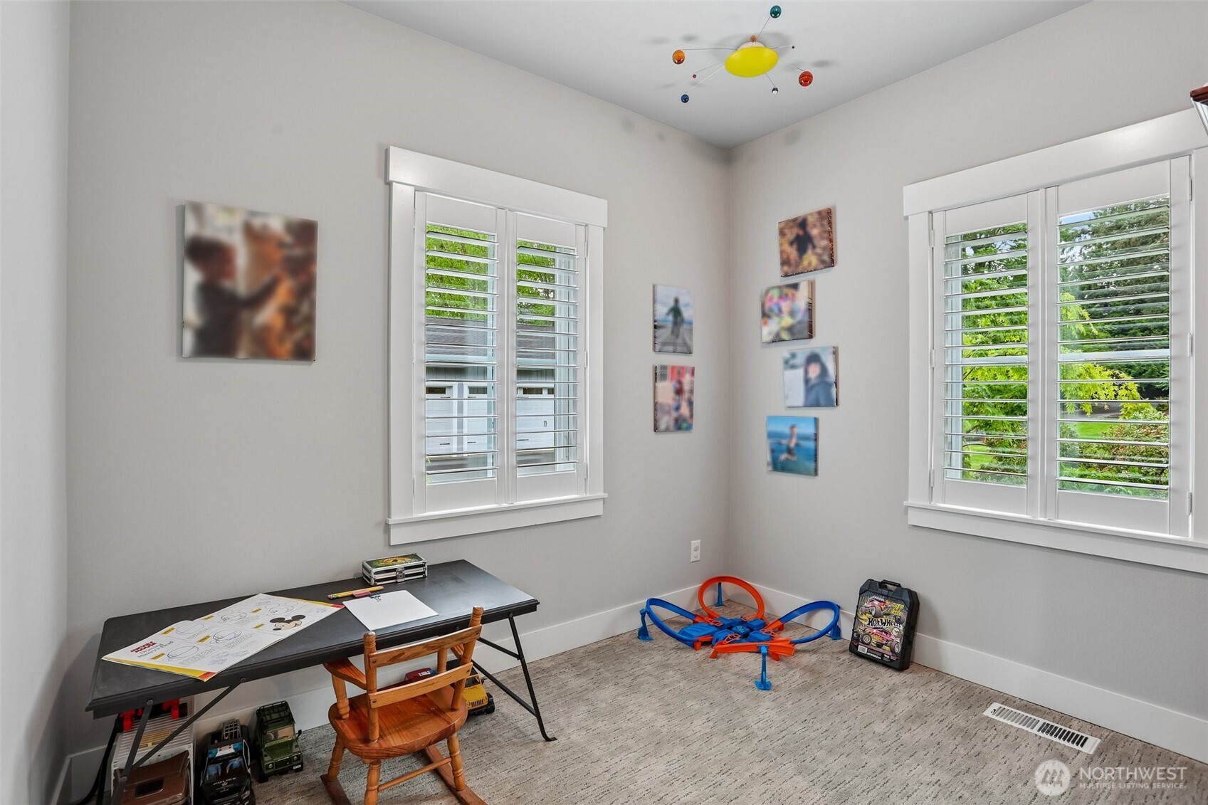24827 NE 80th Street , Redmond, WA 98053