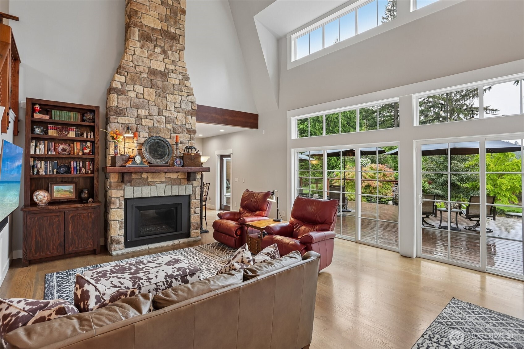 24827 NE 80th Street , Redmond, WA 98053