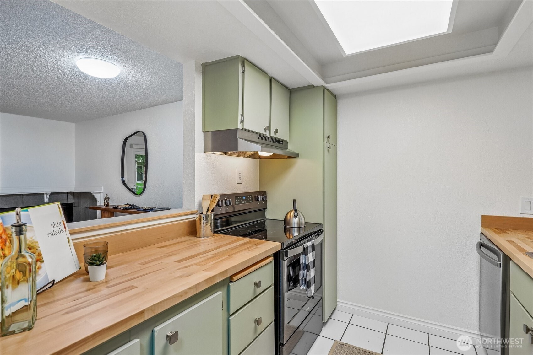 33011 18th Place S #F106, Federal Way, WA 98003