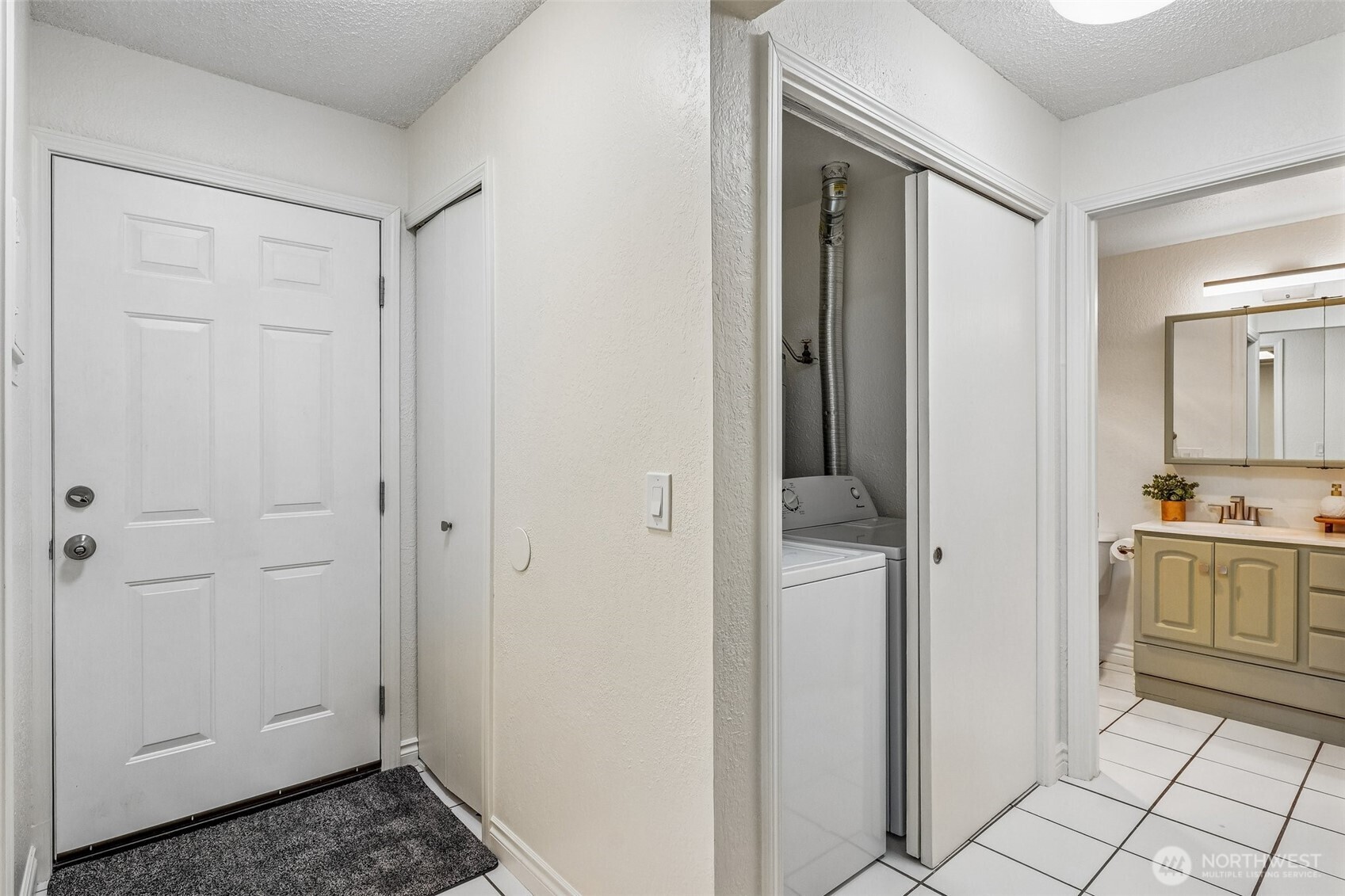 33011 18th Place S #F106, Federal Way, WA 98003