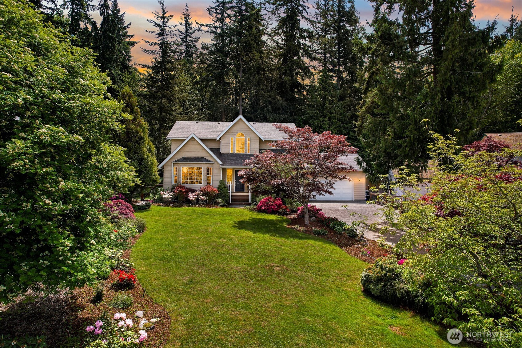 2488 Autumnwood Court , Bellingham, WA 98229