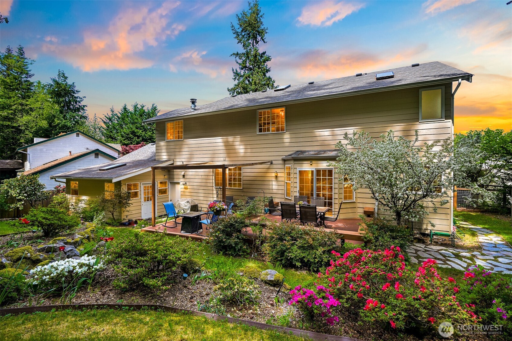 2488 Autumnwood Court , Bellingham, WA 98229