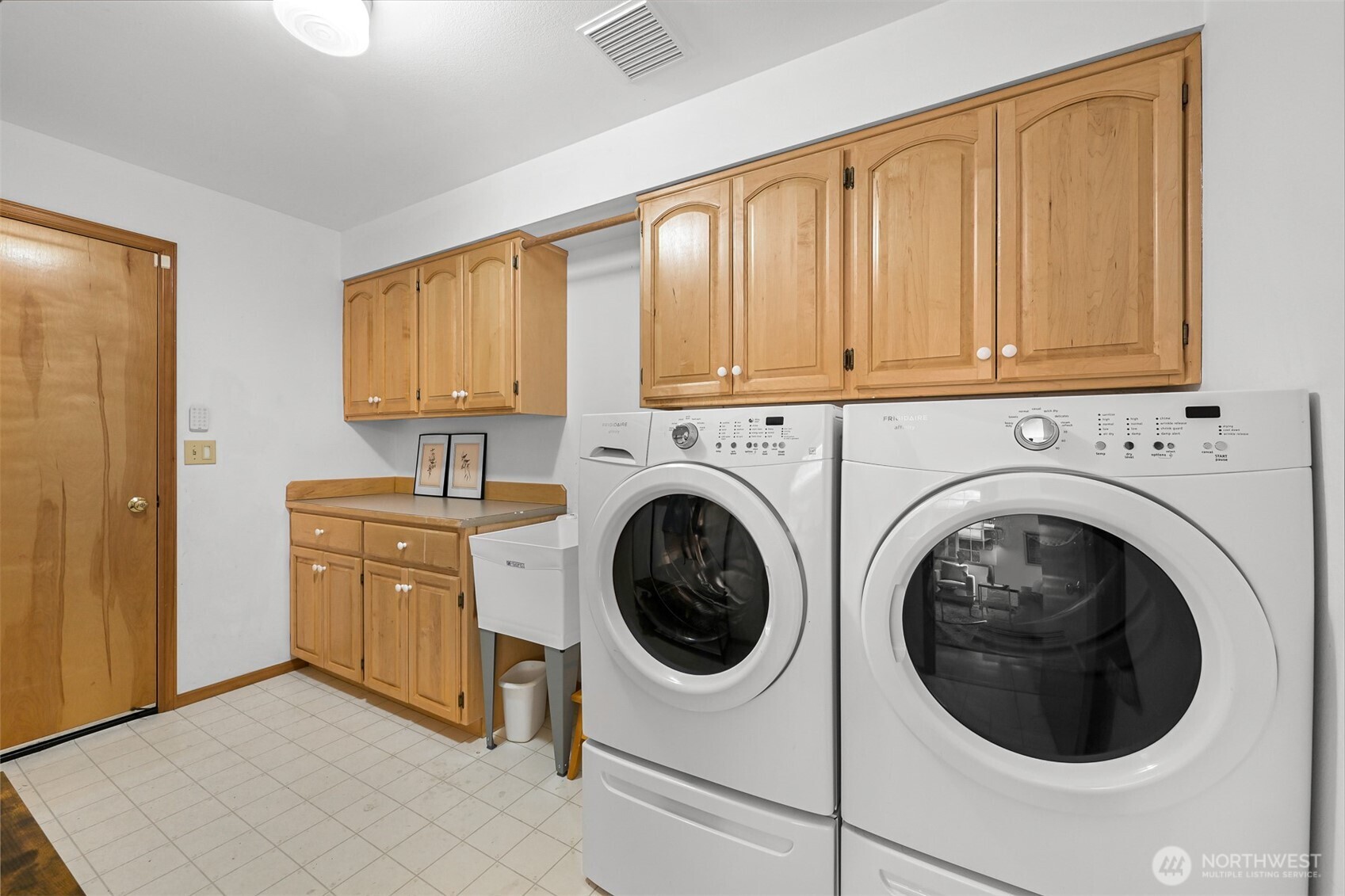 2488 Autumnwood Court , Bellingham, WA 98229