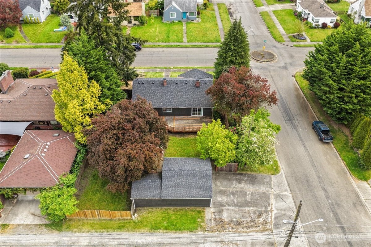 6134 S D Street , Tacoma, WA 98408