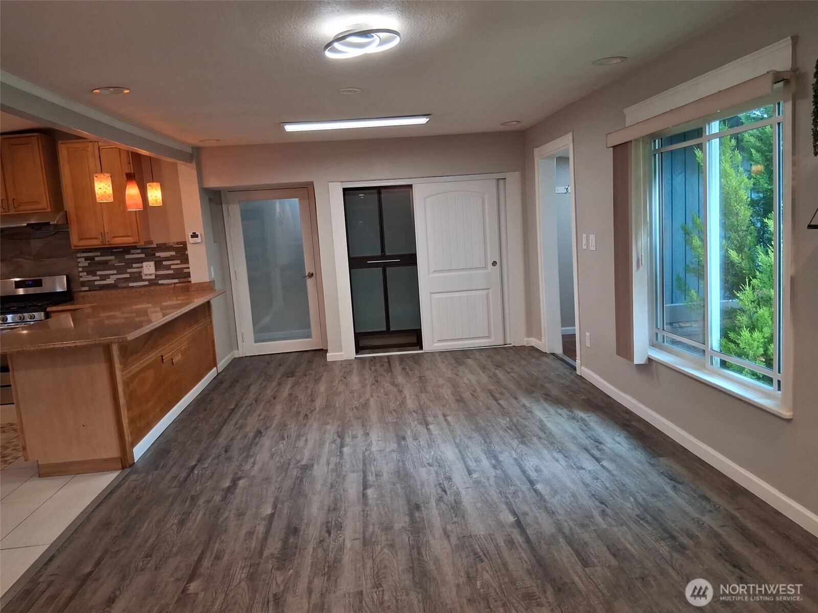8242 S 128th Street , Seattle, WA 98178
