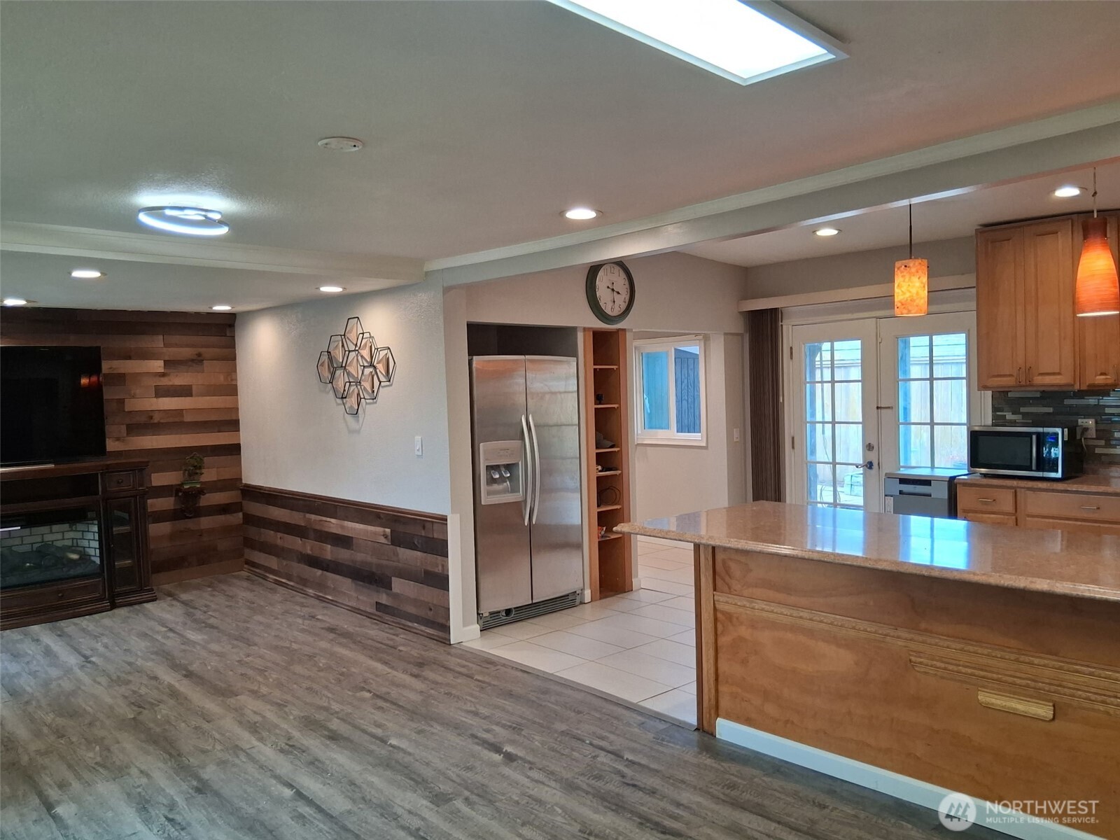 8242 S 128th Street , Seattle, WA 98178