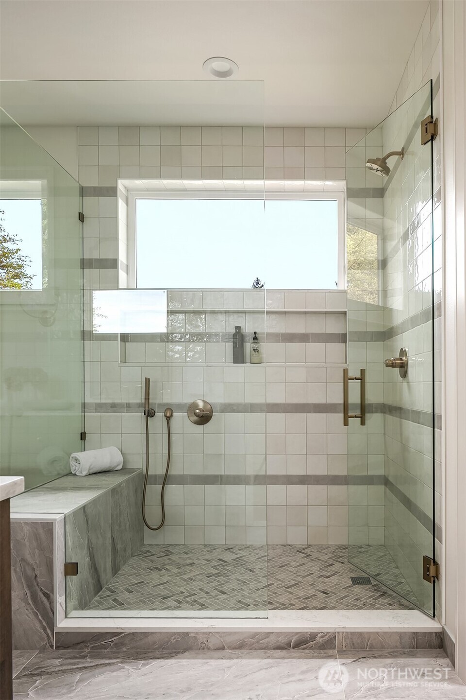 5111 107th Lane NE, Kirkland, WA 98033