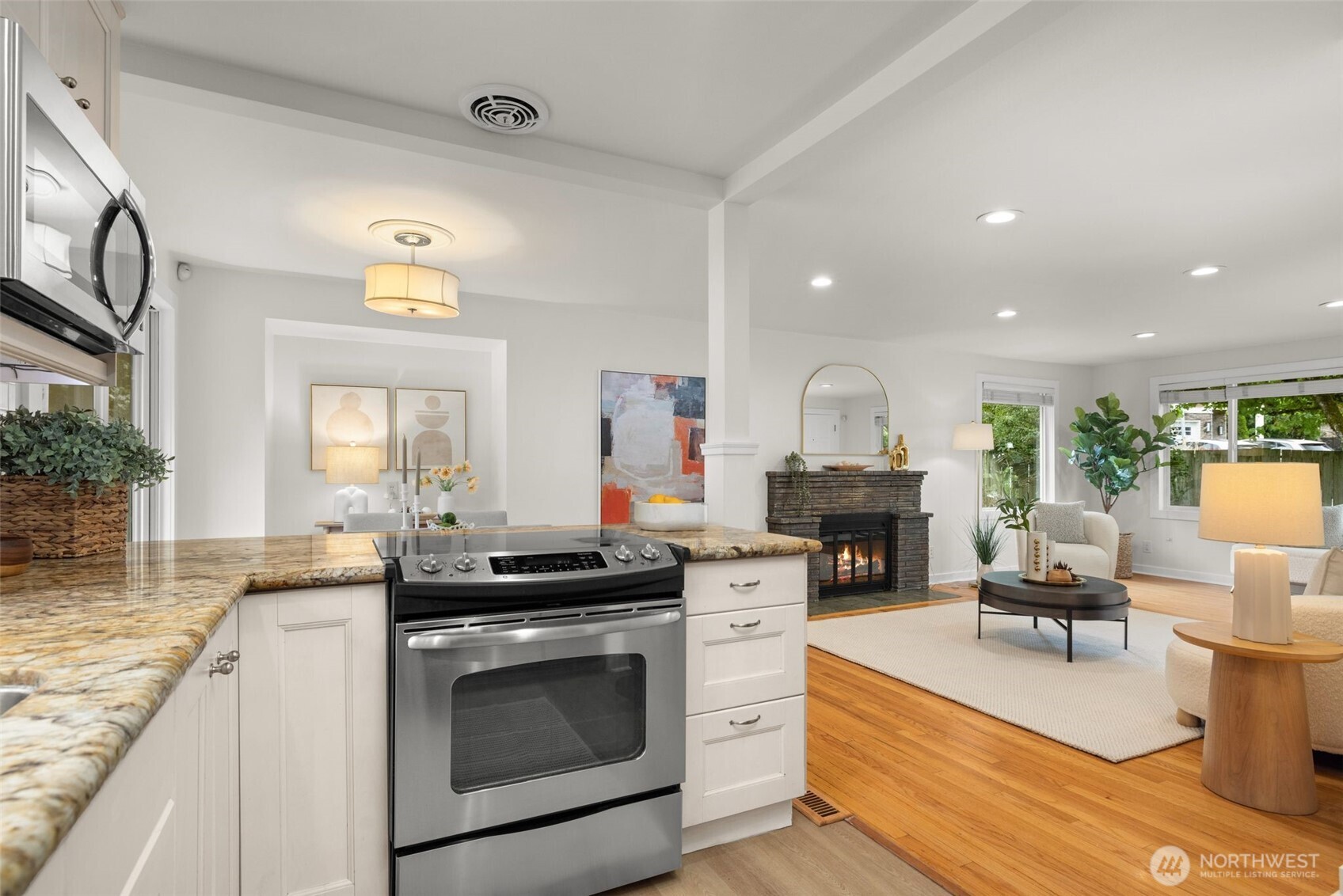 1315 102nd Avenue NE, Bellevue, WA 98004