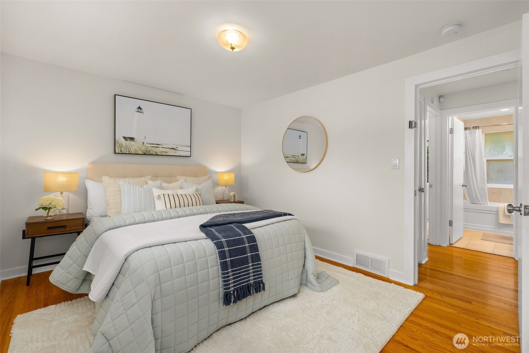 1315 102nd Avenue NE, Bellevue, WA 98004