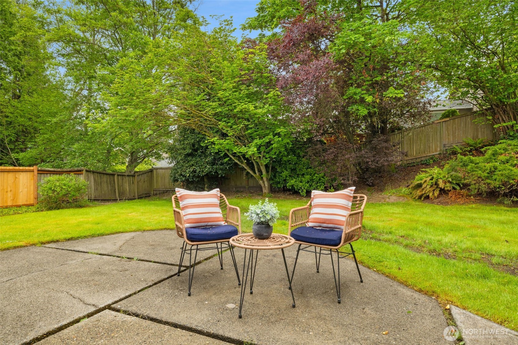 1315 102nd Avenue NE, Bellevue, WA 98004