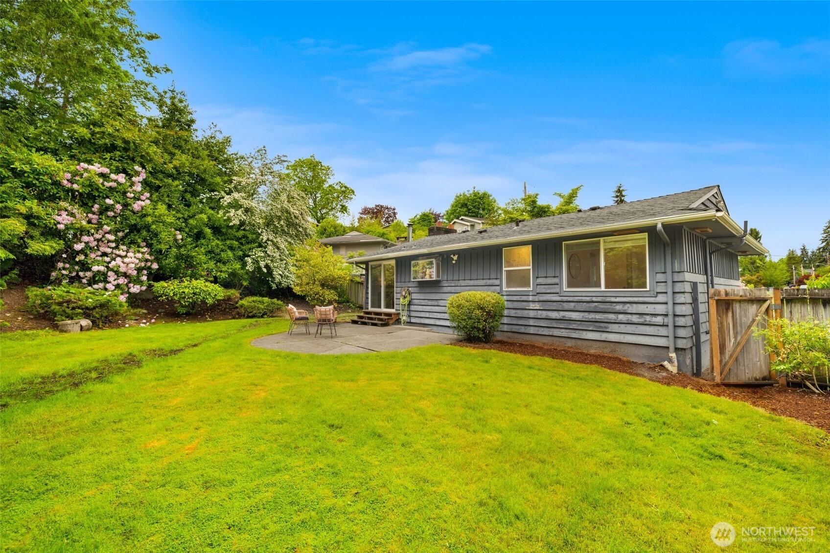 1315 102nd Avenue NE, Bellevue, WA 98004