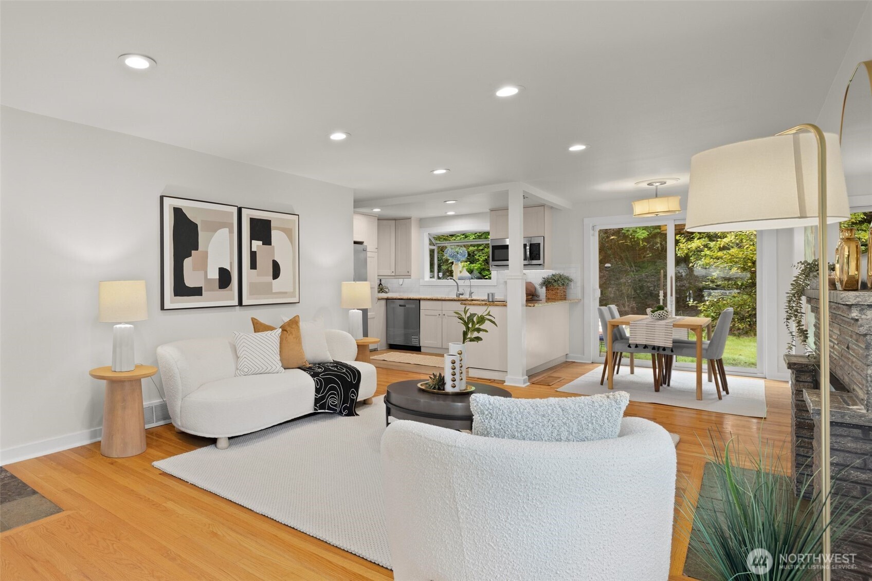 1315 102nd Avenue NE, Bellevue, WA 98004