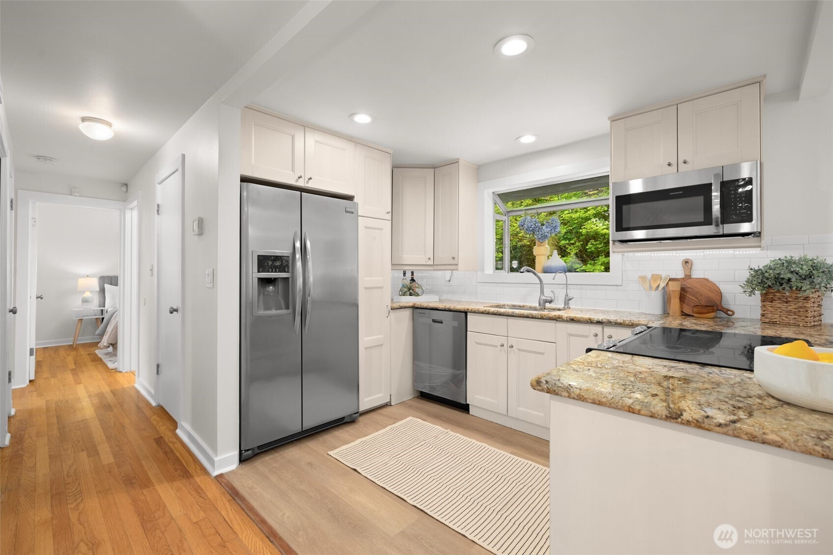 1315 102nd Avenue NE, Bellevue, WA 98004