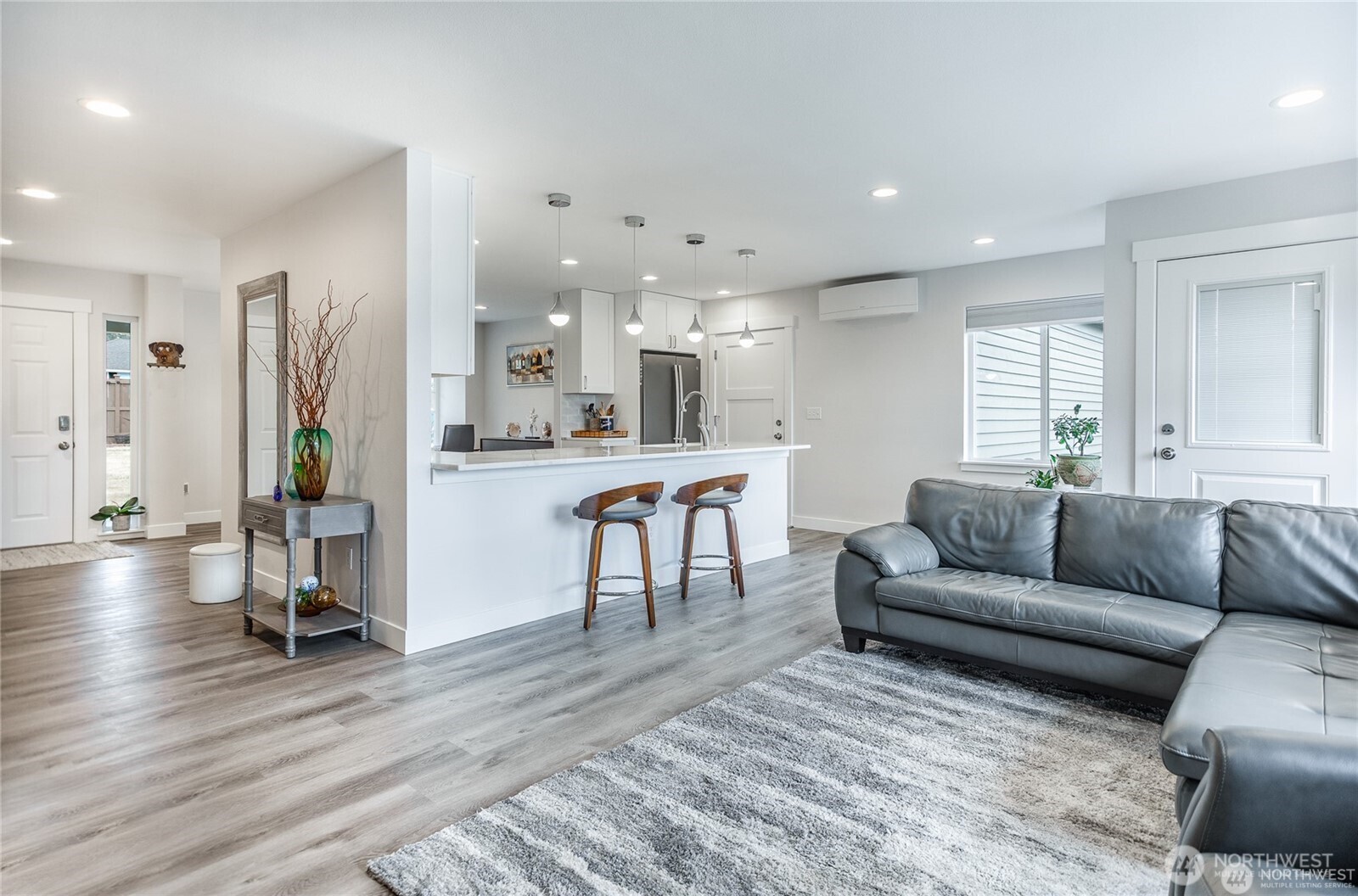 1517 SE Camano Drive , Camano Island, WA 98282