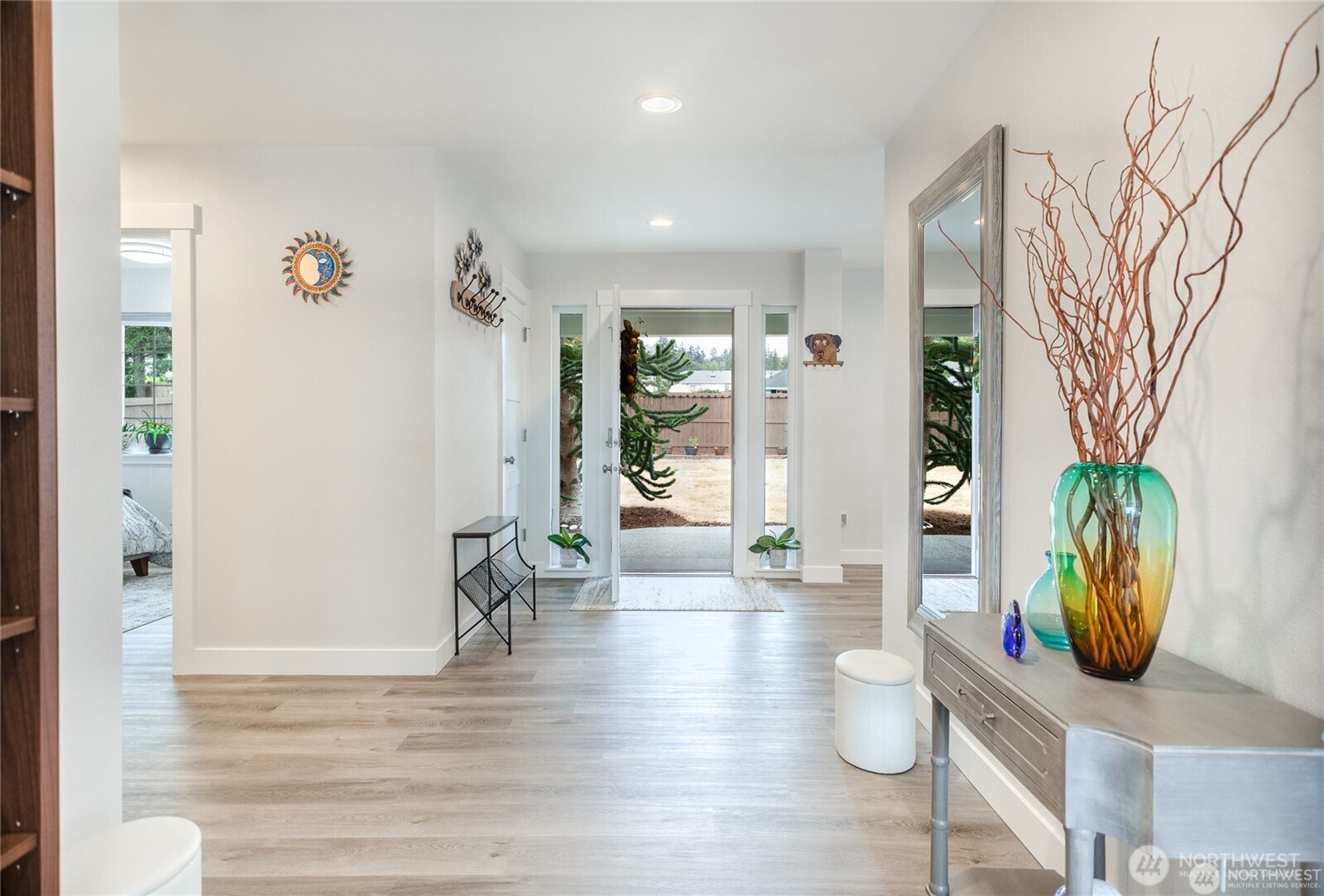 1517 SE Camano Drive , Camano Island, WA 98282