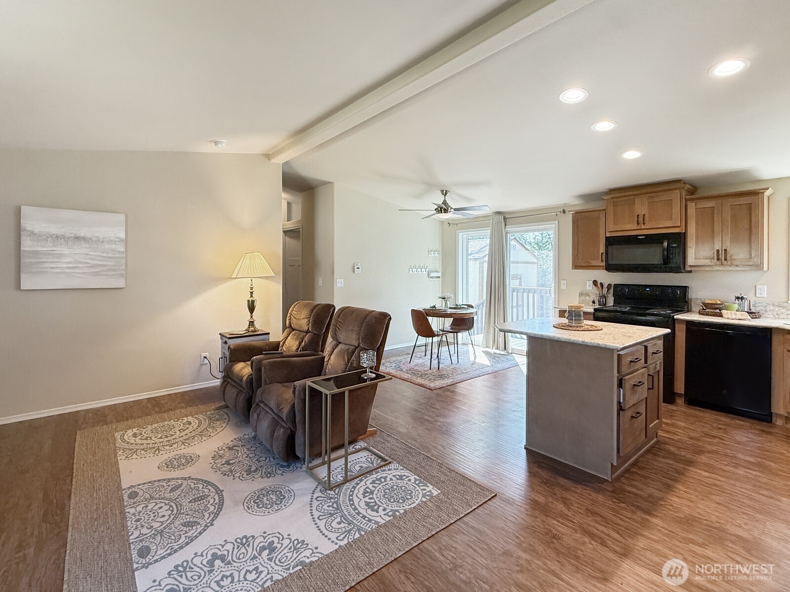 18425 NE 95th Street #34, Redmond, WA 98052