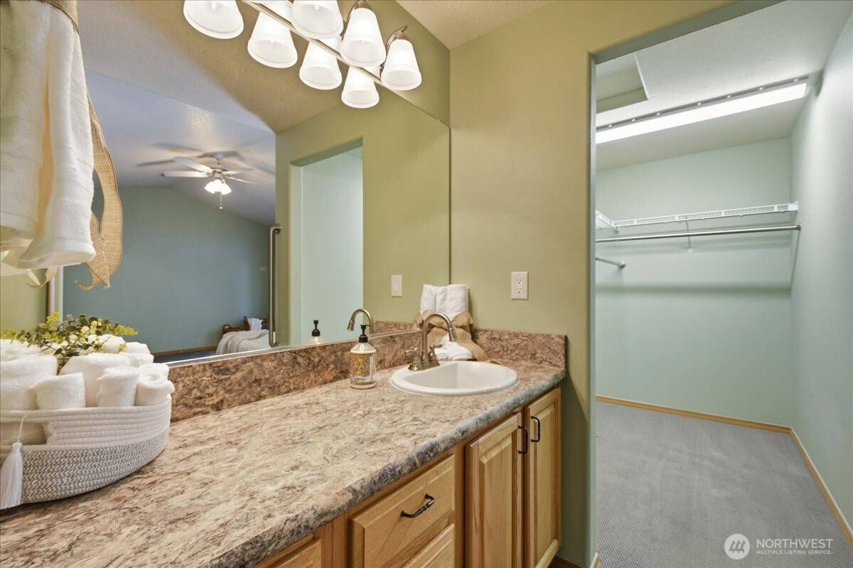 1608 SE 173rd Avenue , Vancouver, WA 98683