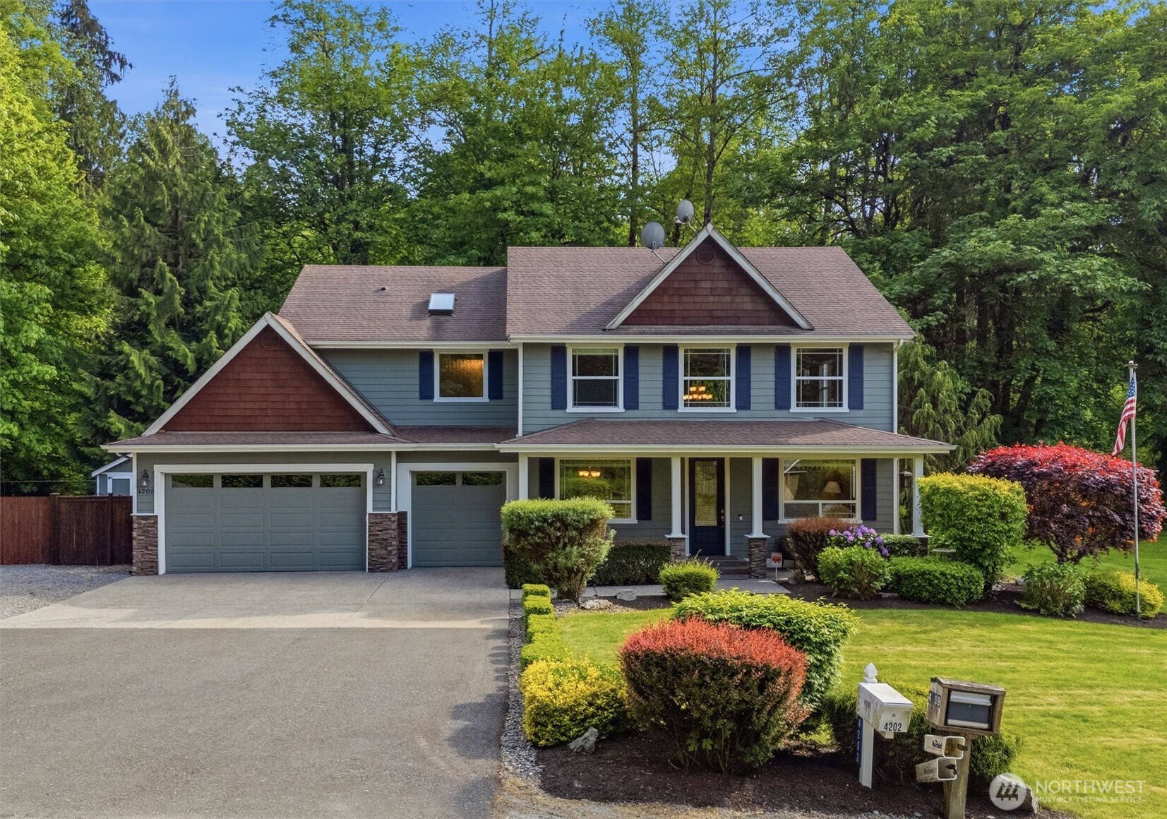 4202 Silvana Terrace Road , Stanwood, WA 98292