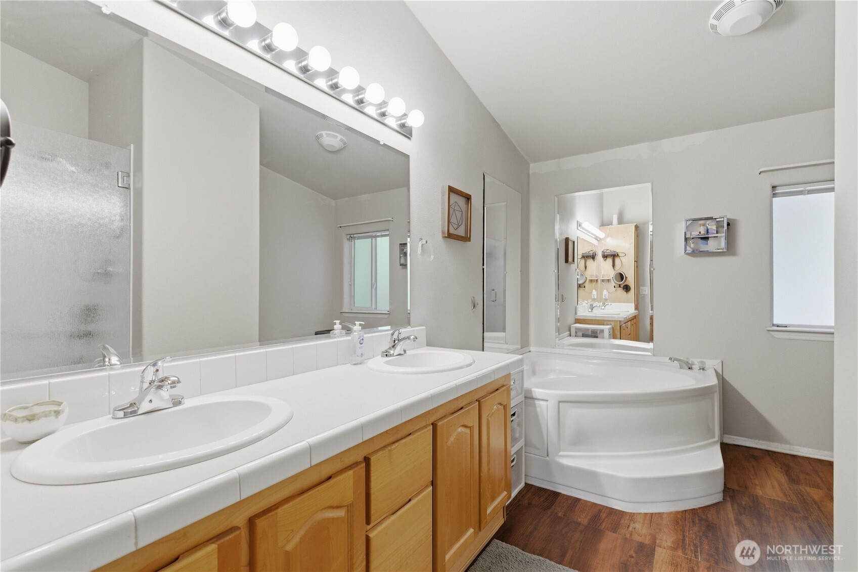 1965 NW Sherman Hill Road , Poulsbo, WA 98370