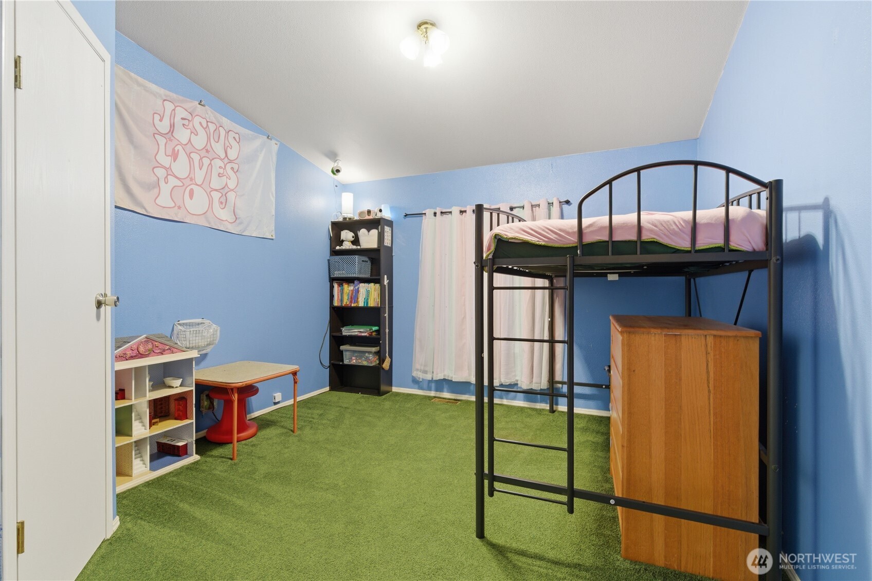 1965 NW Sherman Hill Road , Poulsbo, WA 98370