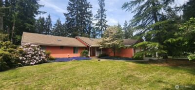 130 E Lakeland Way , Allyn, WA 98524