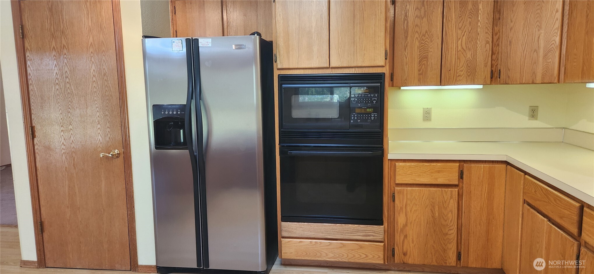 130 E Lakeland Way , Allyn, WA 98524