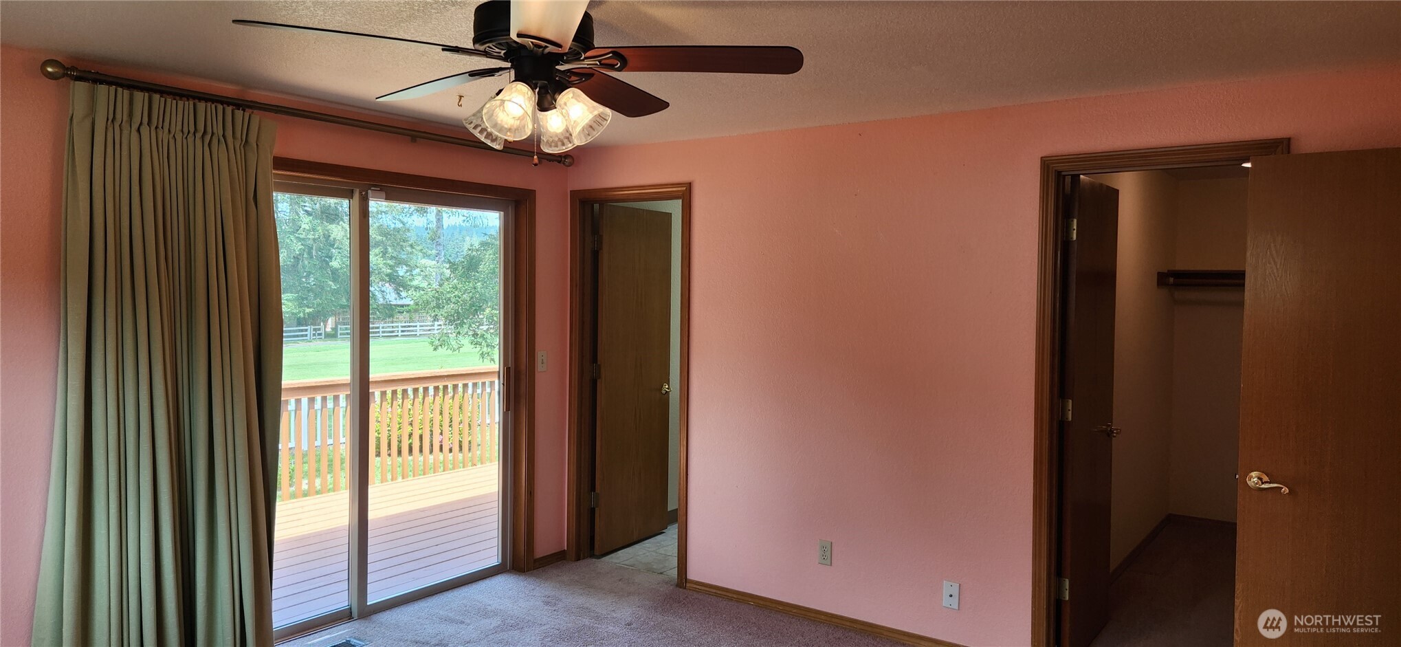 130 E Lakeland Way , Allyn, WA 98524