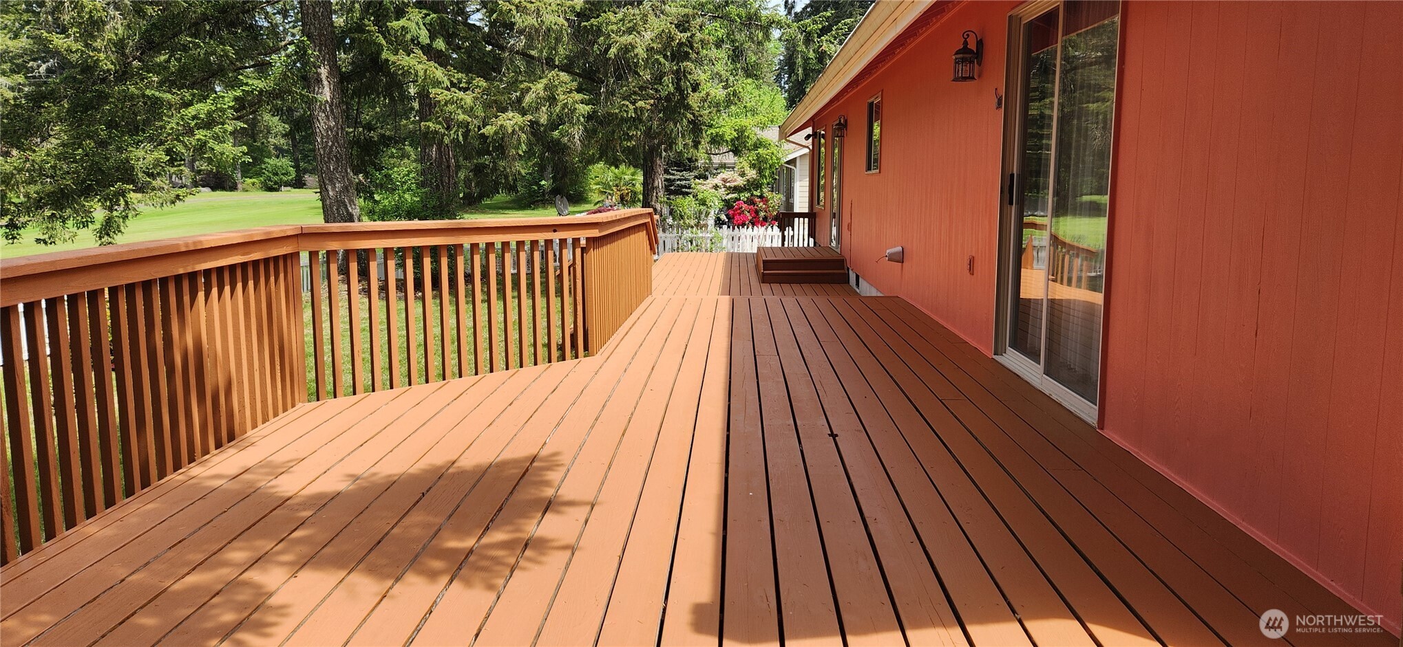130 E Lakeland Way , Allyn, WA 98524