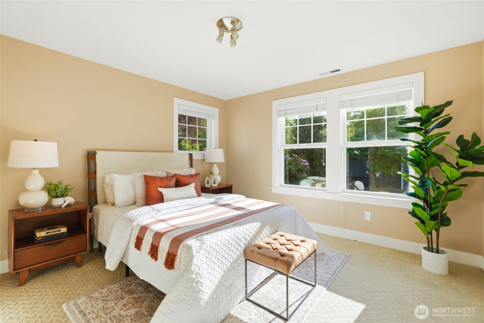 405 N Davies Road , Lake Stevens, WA 98258