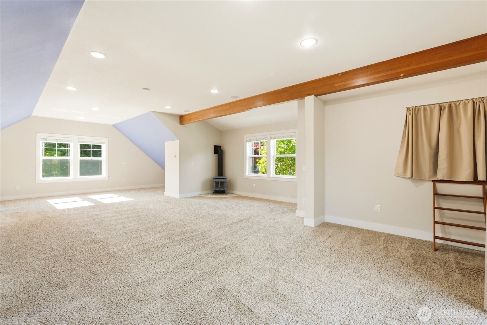 405 N Davies Road , Lake Stevens, WA 98258